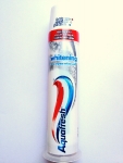 Aquafresh Whitening  s pumpičkou 100ml